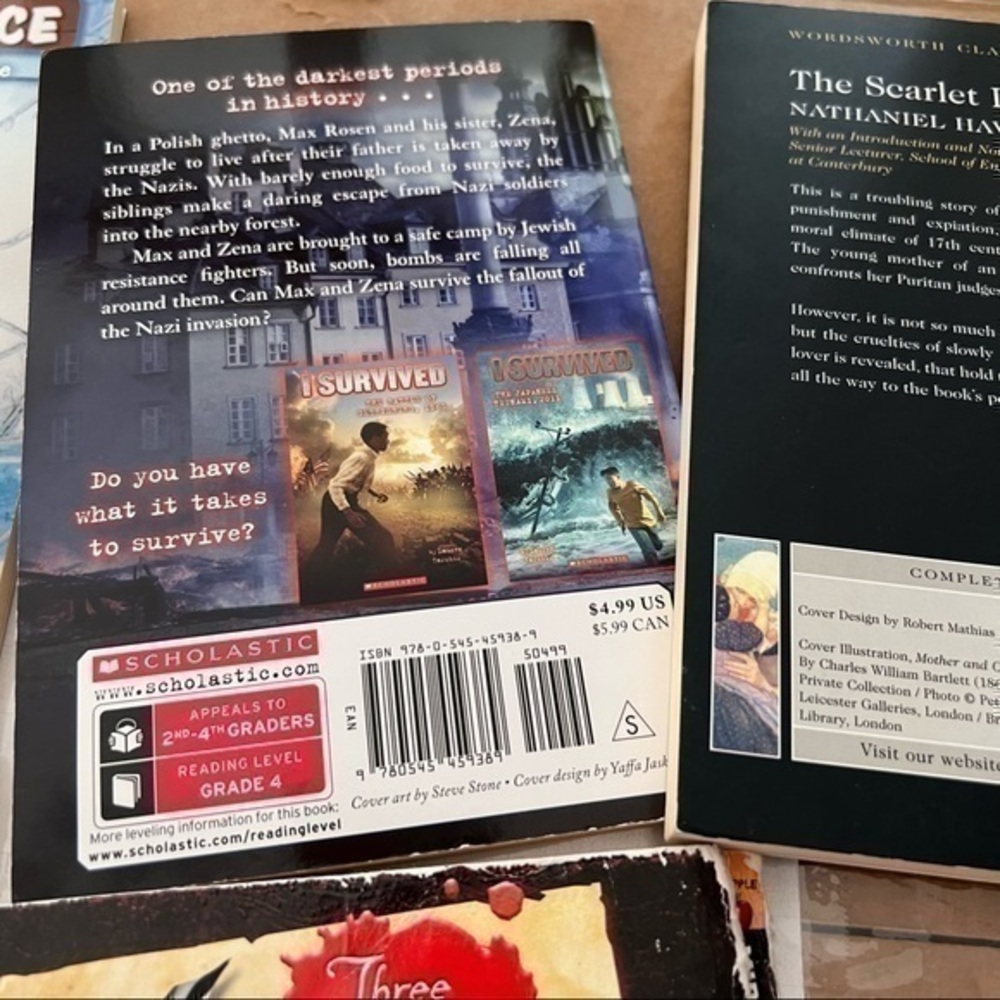 Books Bundle - Picture 6 of 10